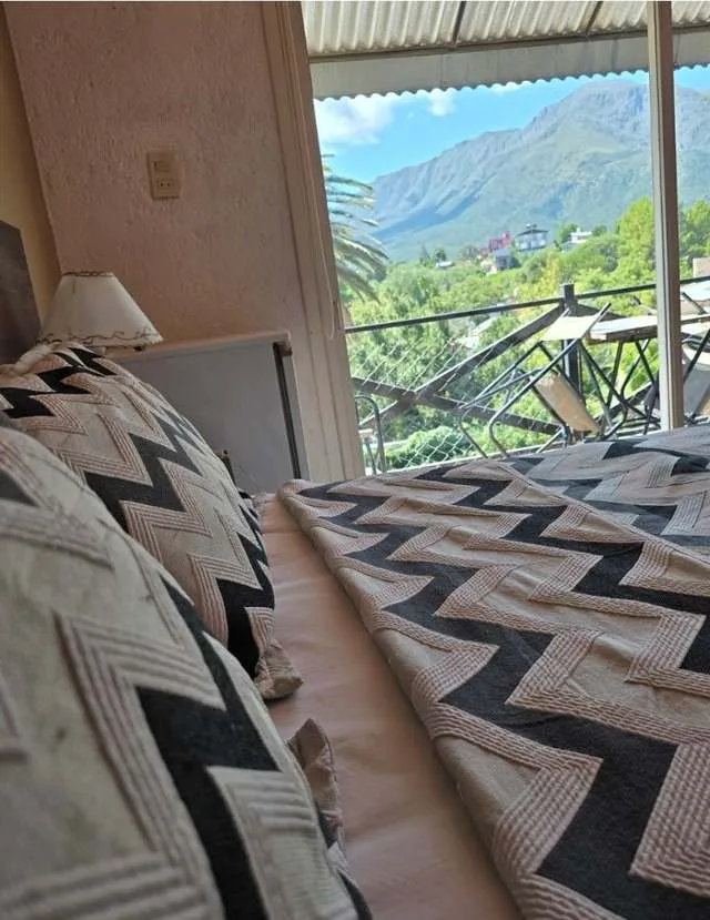 Dúplex con balcón y vista al Cerro Uritorco en Hotel Uritorco