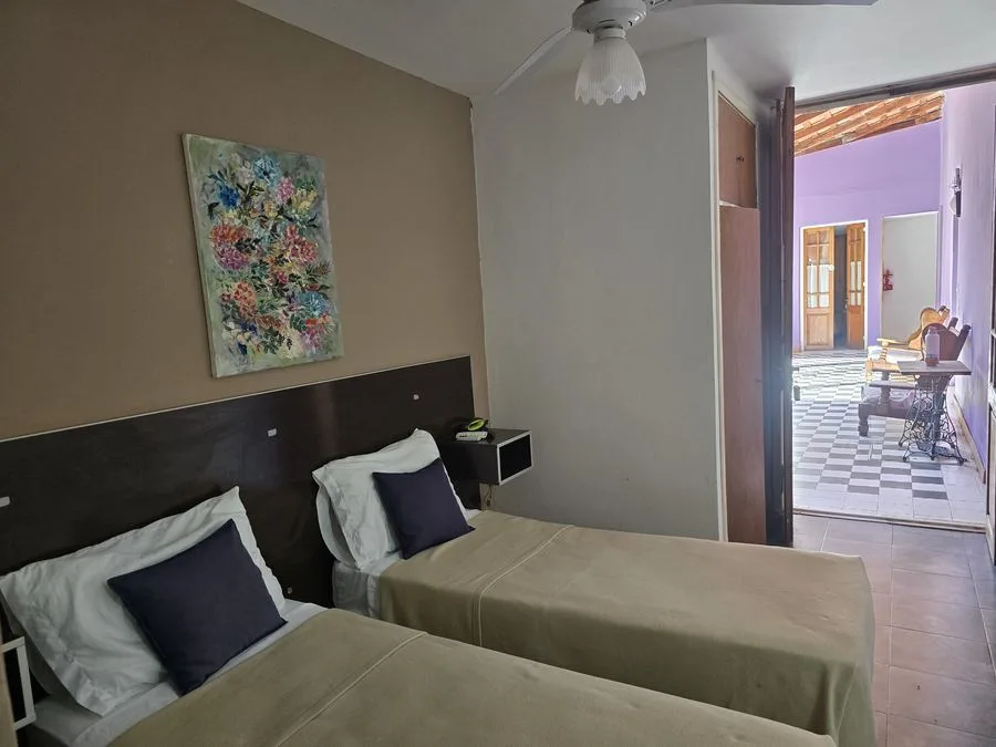 Habitación Doble Standard en Hotel Uritorco, Capilla del Monte